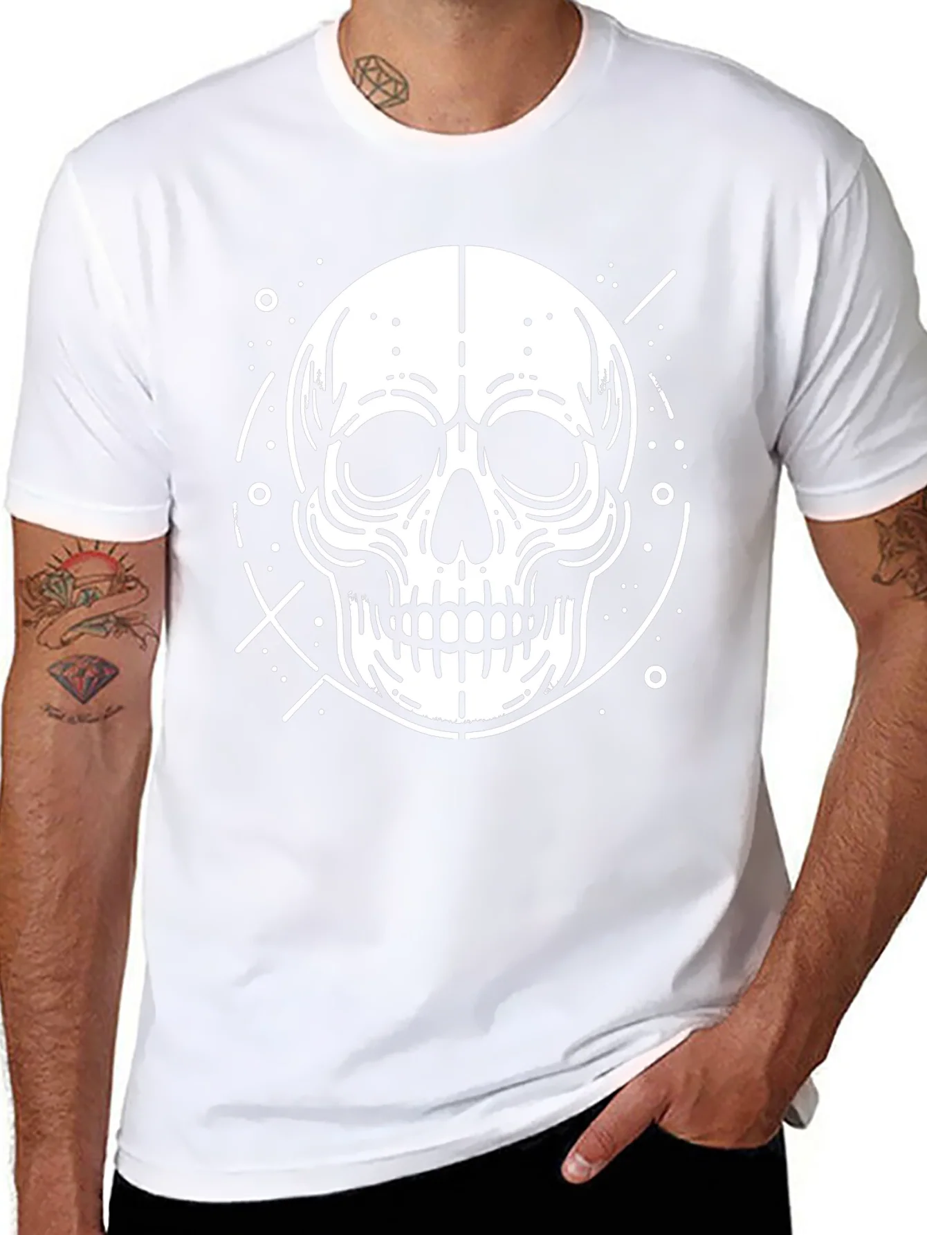 Skull Graphic Print T-Shirt - Modern Style
